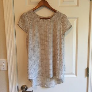 Short sleeve dress shirt